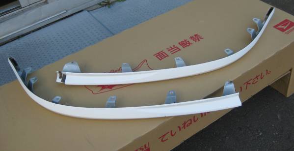 AE111 トレノ 前期用 純正フロントリップスポイラー 【公式通販】
