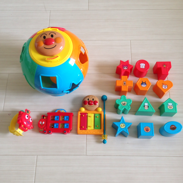 【アンパンマン】まるまるパズル＋おまけ ガチャガチャ 知育玩具_1