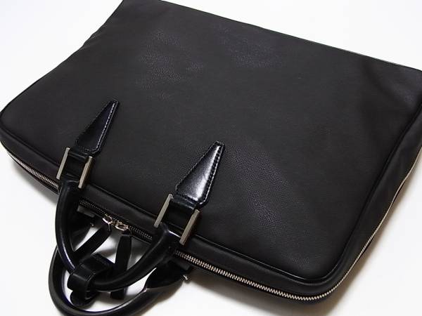 極美品 Bravura del t ブラビューラデルティ ビジネスバッグ 黒
