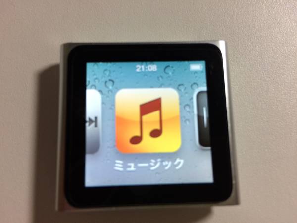 iPod nano (第6世代)　シルバー　２個セット　ケーブル類添付 iPod nano (第6世代) シルバー 2個セット ケーブル類添付 Apple iPod