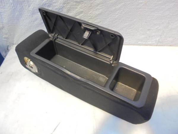 タントカスタムL350Sアームレスト