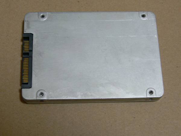◆中古品◆インテル330SSD120G◆SSDSC2CT120A3◆