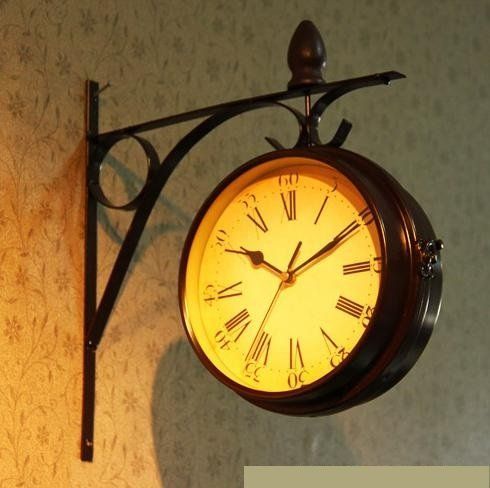 おしゃれ ! 両面 掛け時計 レトロ アンティーク 風 ヨーロピアン