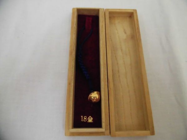 ★18金/鈴☆根付・桐箱入り★