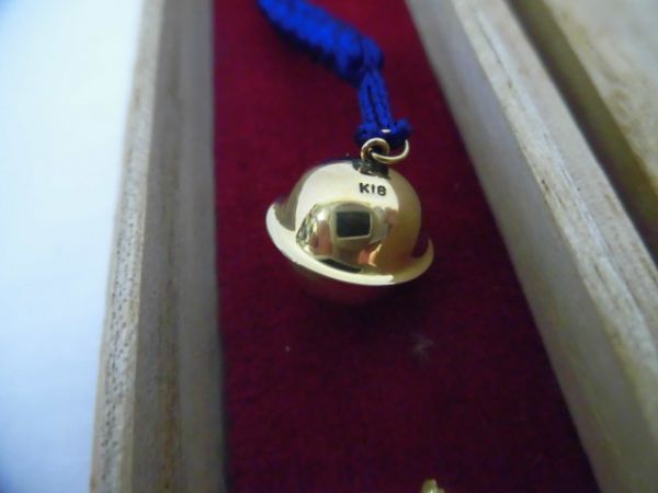 ★18金/鈴☆根付・桐箱入り★