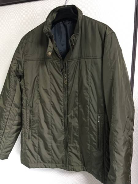 新品同様カステルバジャック中綿ジャンパー4