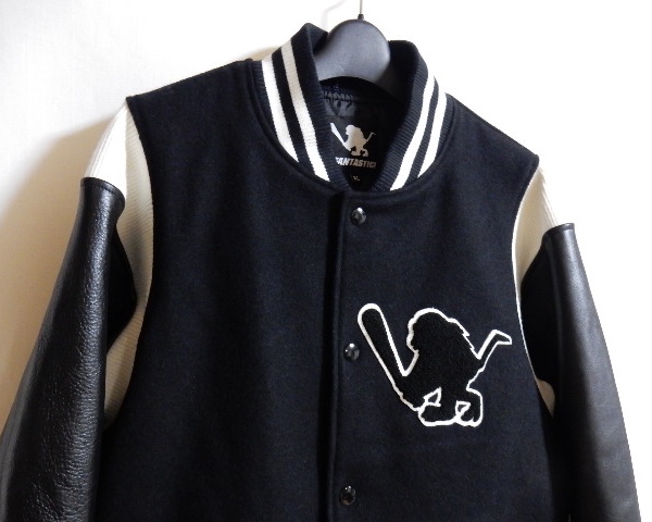 【美品 Santastic! サンタスティック 袖革 スタジャン XL】