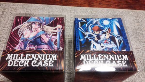 遊戯王　デッキケース　2種類　セット