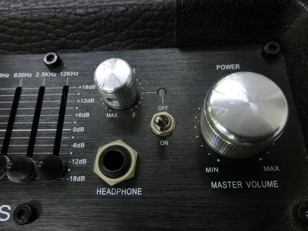 ジャンク PHIL JONES BASS SUITCASE ベースアンプ 音響 N2063583 Bass