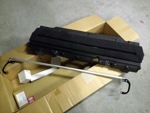 希少!　BPレガシィ STI リアフレキシブルタワーバー　美品