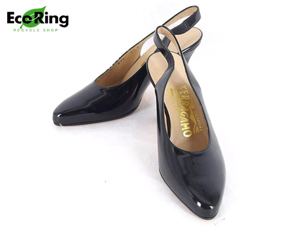 1円 超美品 フェラガモ エナメル パンプス 5 1/2C ブラックAJ947