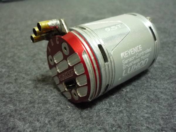 アキュヴァンス ルキシオン UXON KG 9.5T RWDにも！？