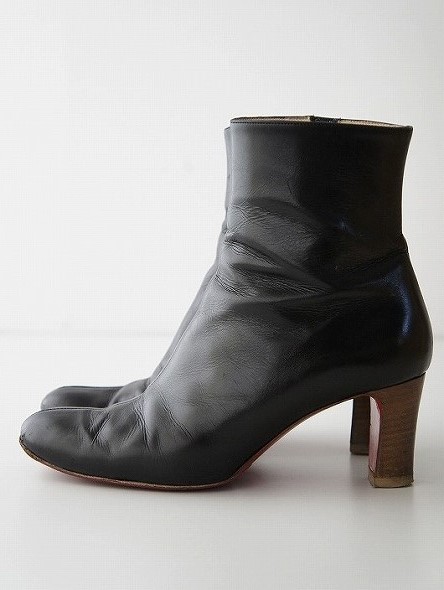 クリスチャンルブタン Christian Louboutin レザーショートブーツ37