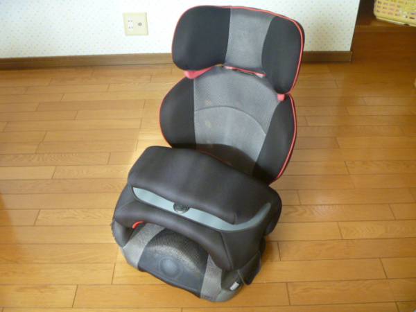 AILEBEBE SARATTO3 （1才から11才頃まで使えるジュニアシート STEP 