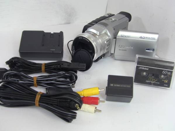 動作品】再生OK・録画OK Panasonic NV-GS400+付属品7点/V752 本は出前
