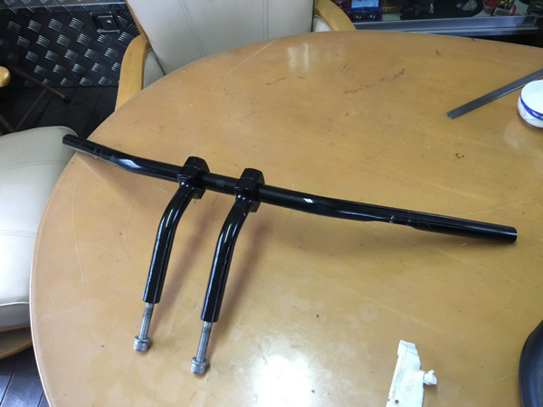 HD プルバック ライザー ドラッグバー ダイナ 黒