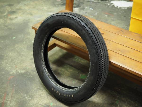 ファイヤーストーン デラックスチャンピオン 4.50-18中古タイヤ
