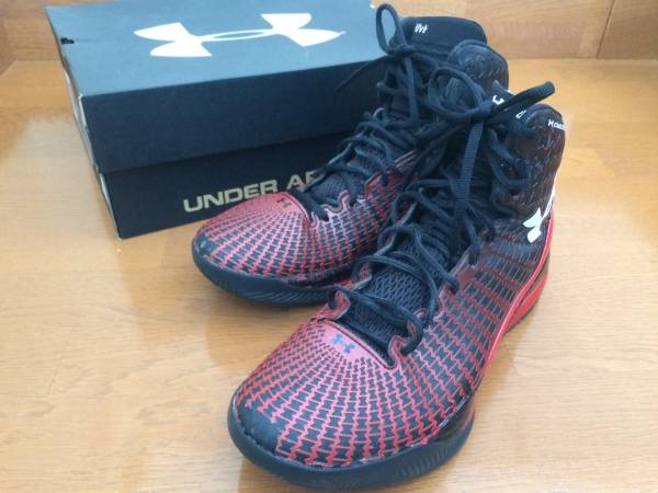 ＊アンダーアーマー　クラッチフィットドライブ　27.0cm＊