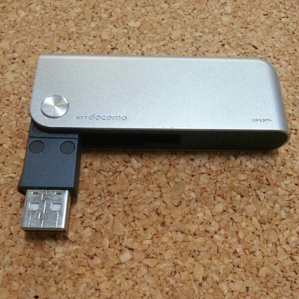 【即決】ドコモ docomo USBデータ通信端末 L-05A 中古 格安SIM