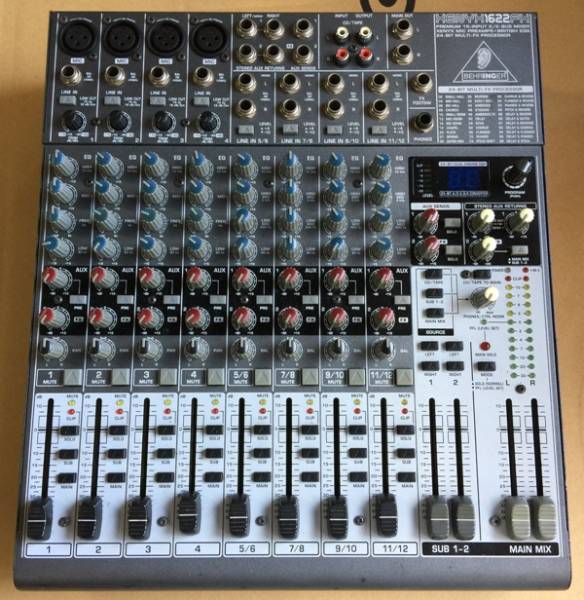 Behringer XENYX X1622USB アナログミキサーハードケース付 高音質
