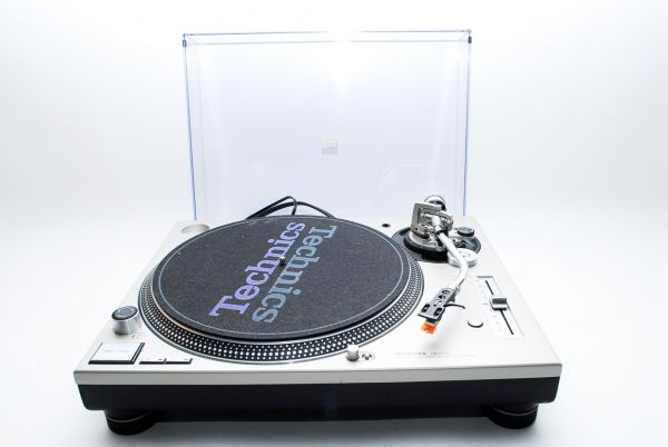 限定セール technics sl-1200 mk5 テクニクス ターンテーブル 137482