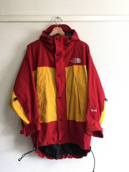 マウンテンパーカー NORTH ノースフェイス レッド S THE ホワイト 