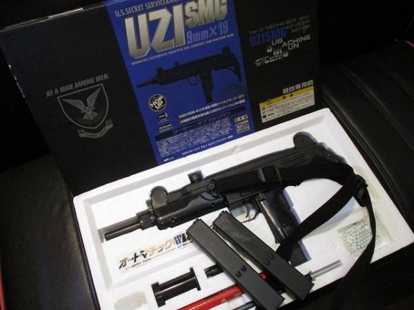 東京マルイ UZI 電動ガン / ジャンク品 蔵出し◇ジャンク扱◇東京マルイ UZI SMG 多マグ2本付