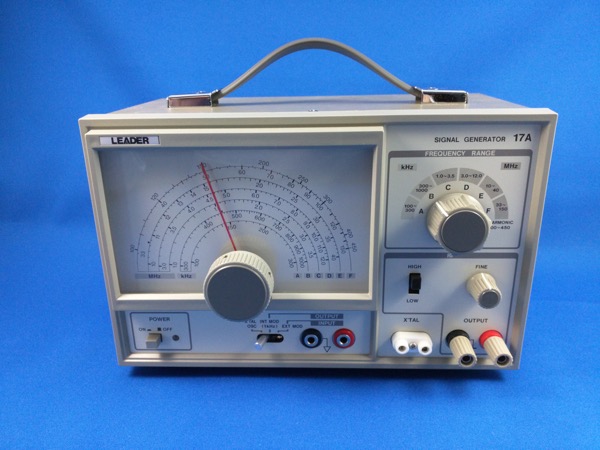 リーダー製 SG-17A 中古・動作品