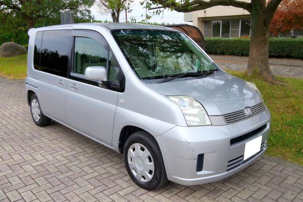 ★車検代込20万円★本車検2年付★17年 HDDナビ 自動ドア 7人乗り