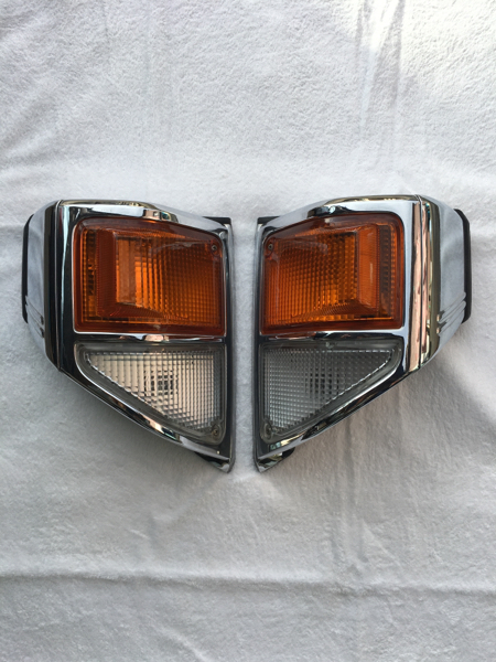 ランクル70トヨタ純正フロントウィンカー左右セットHZJ76/74/71 美品