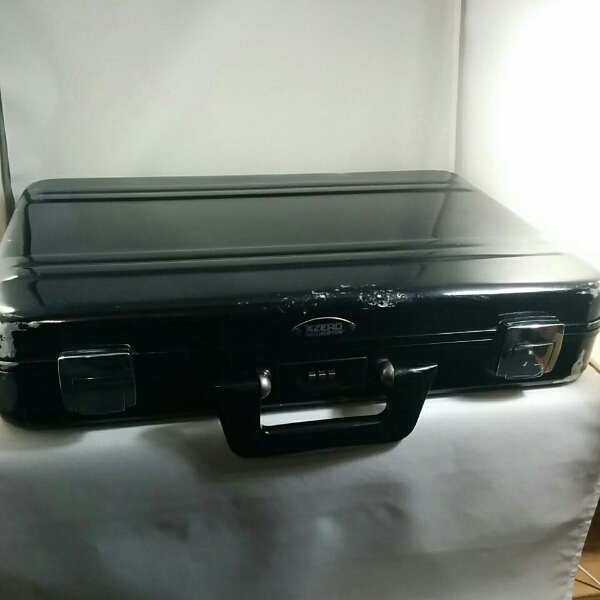 中古★ゼロハリバートン アタッシュケース ブラック