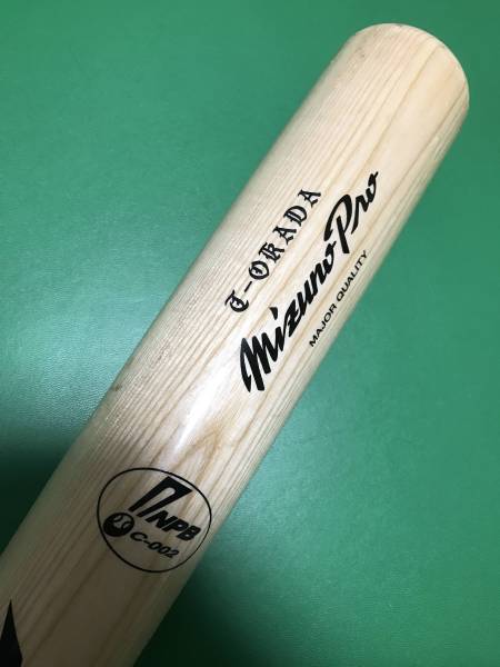 オリックス T-岡田選手 実使用バット サイン入り NPB オリックス 