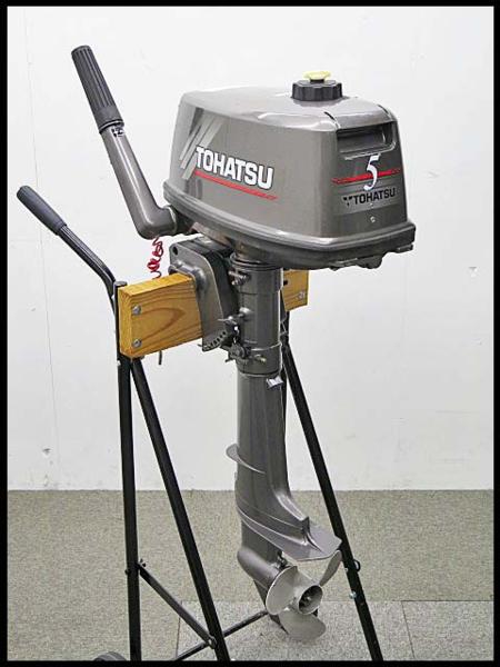 ♪トーハツ 5馬力 小型船舶用船外機 M5B 369 2スト/ボート 釣り