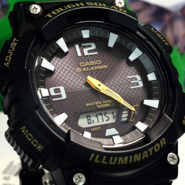 新品カシオ CASIO ソーラーアナデジ腕時計ブラック　イエロー
