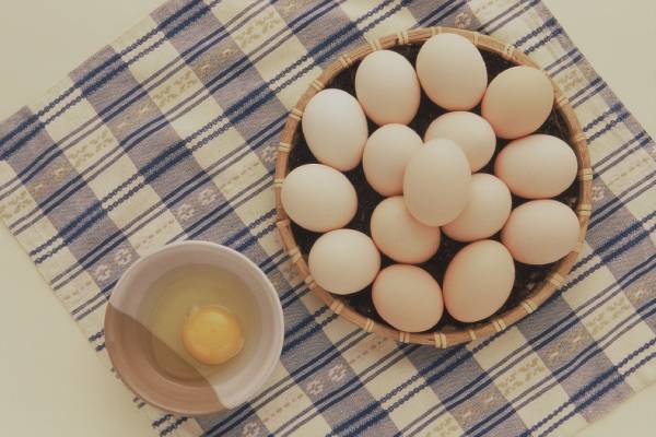 農場直送【蛍の里 七国峠のさくら卵　L155個】(関東圏送料無料)