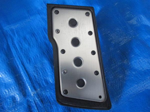 ●レクサスIS250 GSE20 純正アルミペダルセット フットレスト