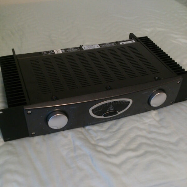 Behringer A500 美品 動作確認済 元箱有 Behringer A500 美品 動作確認