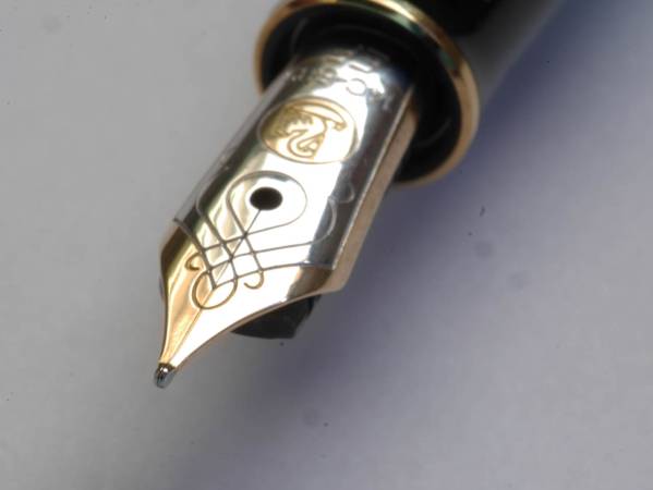 美品】M320 グリーン (EF) おまけつき 筆記具、万年筆、Pelikan – 文化