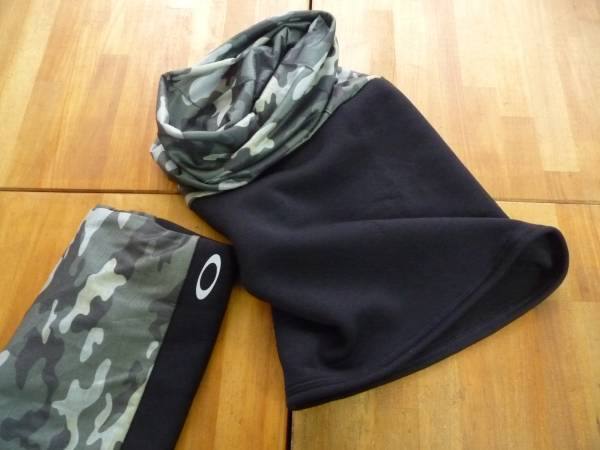 オークリー大人気完売品 ネックウォーマーカモ柄 新品100円～