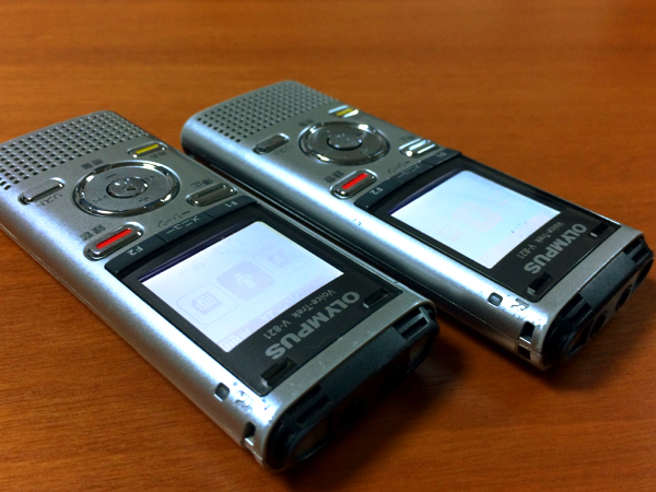 オリンパス 2GB内蔵 ICレコーダー V-821 ボイステック 2台セット
