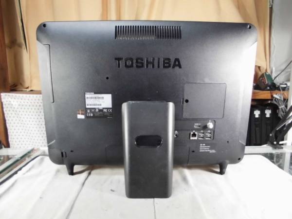 D712/V3HG　(Celeron 1000M 1.8GHz、地デジ、21.5型)