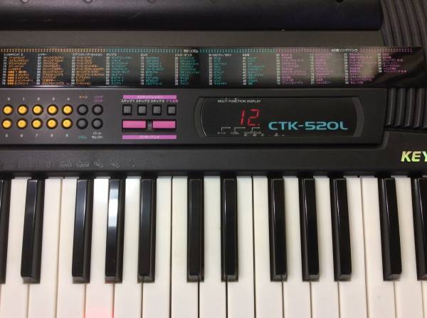 カシオ キーライティング システム 電子ピアノ キーボード