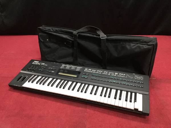 YAMAHA DX7Ⅱ-FD シンセサイザー☆現状品 YAMAHA DX7Ⅱ-FD