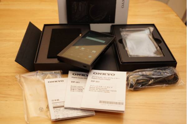 オーディオ機器 Apple iPod classic 本体 2台黒160GB白30GBジャンク品
