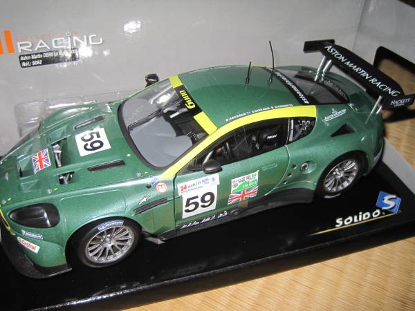 DBR9 1⁄18 #59 Aston Martin アストンマーチン Racing Green Solido