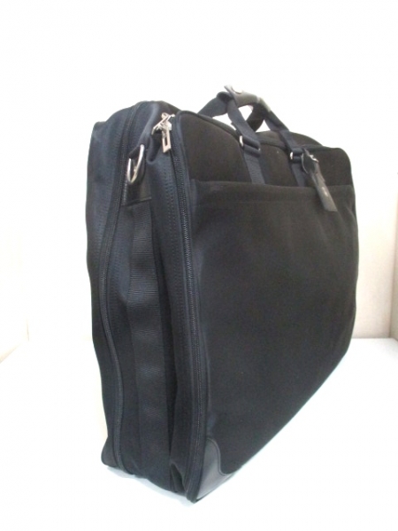 PORTER ブラックボストンバッグ PORTER ポーター ボストンバッグ - 黒 ナイロン×レザー PORTER/吉田