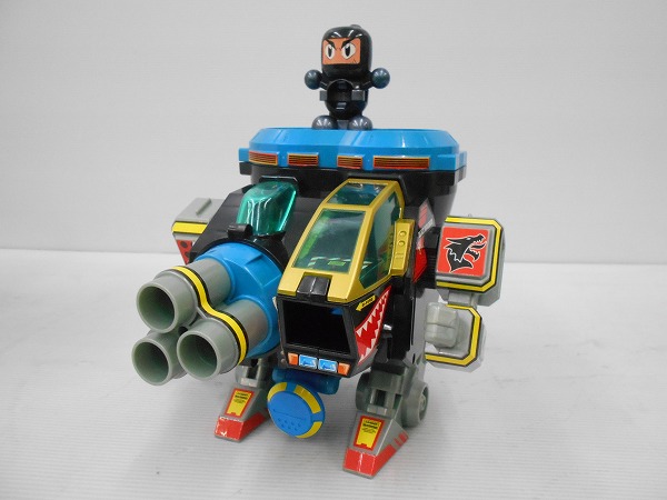 開封 タカラ ボンバーマン ビーダマン爆外伝 B-04 ブラックガト