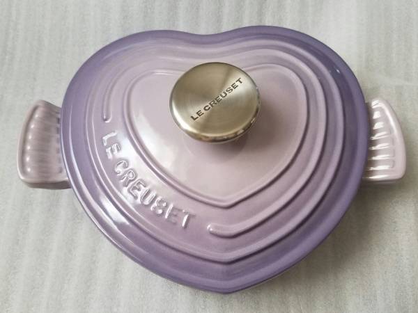 ルクルーゼ　プレートダムール　ブルーベルパープル