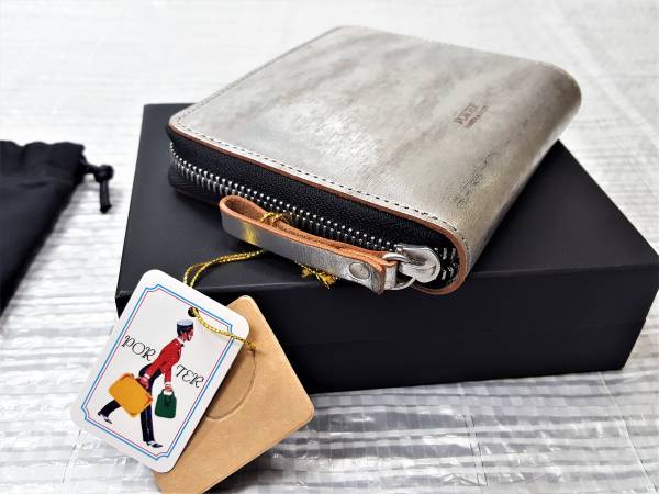 未使用品！PORTER ポーター フォイル 二つ折りラウンドファスナー財布 シルバー
