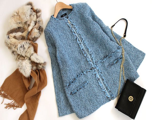 エモダ EMODA 綺麗な水色 ウール使用 ラインの綺麗なツイードコート